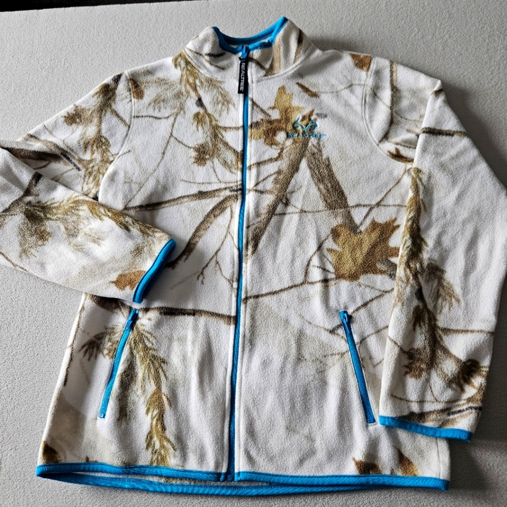 Real Tree Full Zip up Fleece Camo Jacket Size M/Kids